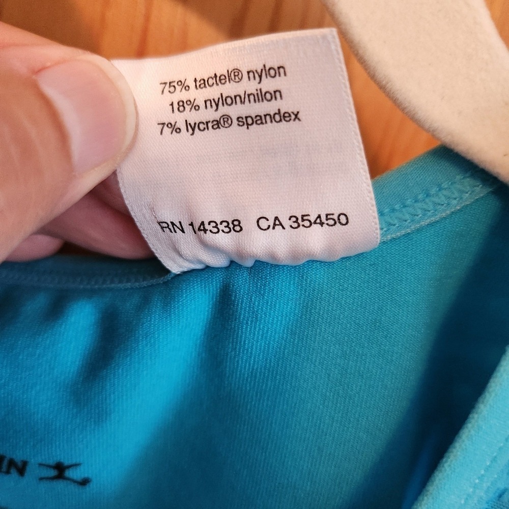 Danskin XL Active Tank Top Blue Sleeveless Athletic Layering‎ Built-in Bra - Picture 4 of 12